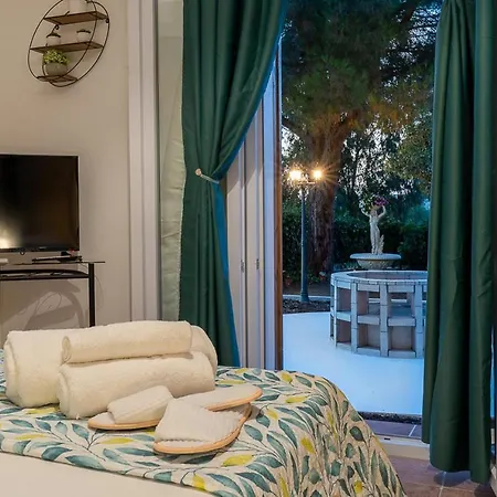 Casa Lachesi Guest house