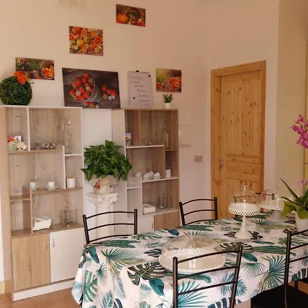 Guest house Casa Lachesi