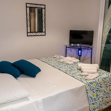 Casa Lachesi 3* Caccamo