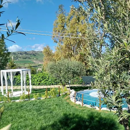 Casa Lachesi Caccamo