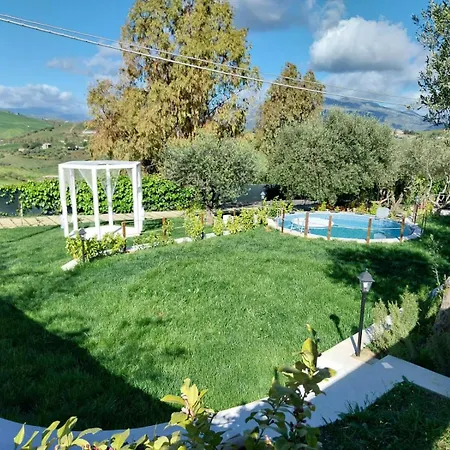 Casa Lachesi Guest house Caccamo