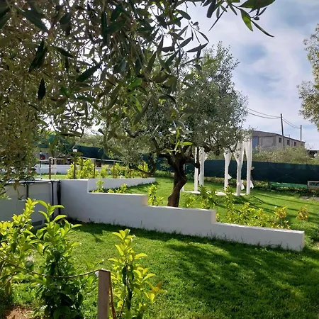 Casa Lachesi 3*