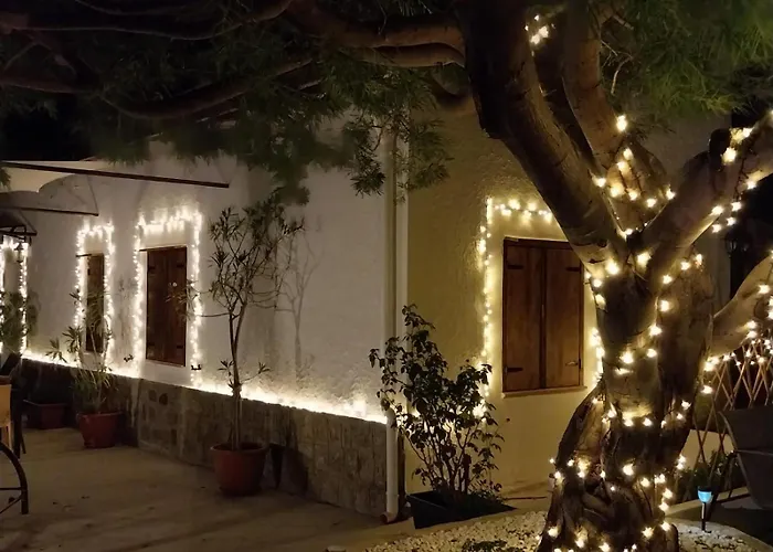 Lachesi Casa de hóspedes 3*