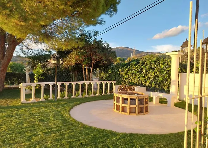 Casa de hóspedes Lachesi 3*